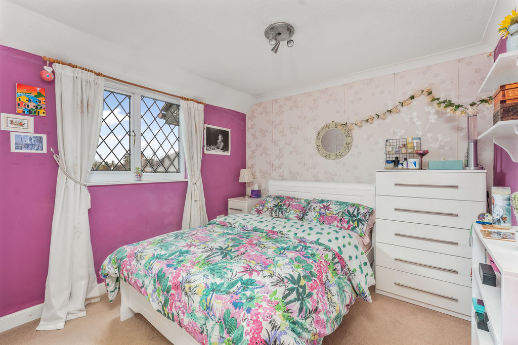 Astrop Gardens Kings Sutton